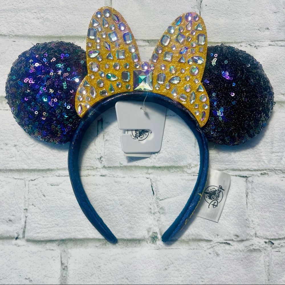 Walt Disney World Parks 50th Anniversary Jewel Sequined Minnie Ears Headband New